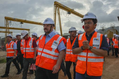 SENATOR DATUK SERI AMIR HAMZAH AZIZAN
