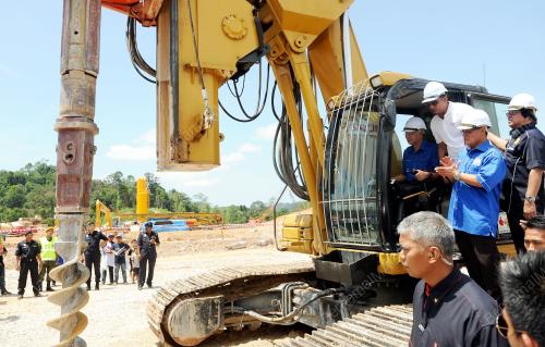 PH05_04052013_PM_UITM