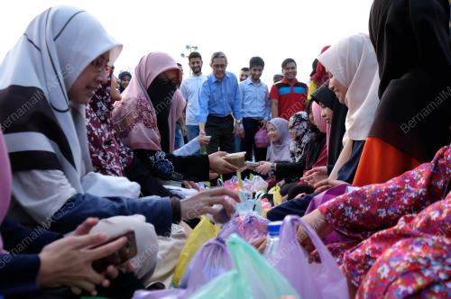 PH05_04062018_RAMADAN