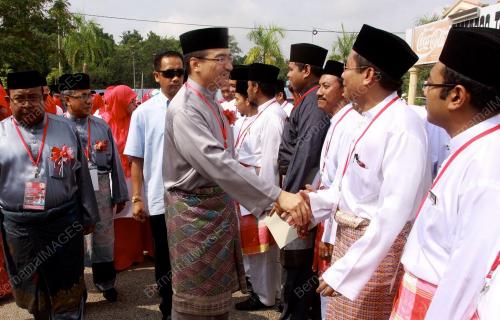 DATUK SERI HISHAMMUDDIN TUN HUSEIN ONN