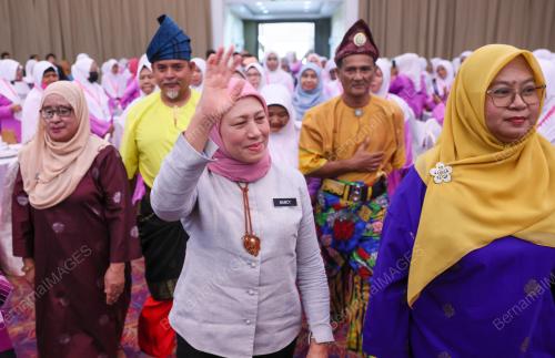 DATUK SERI NANCY SHUKRI