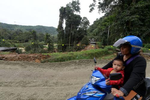 JALAN BUKIT FRASER BENTONG-RAUB MUSNAH