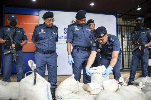 MOHD ASRI SEMAN