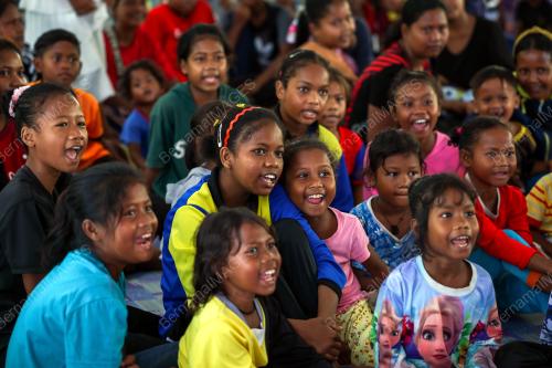 ORANG ASLI DAPATKAN DOKUMEN PENGENALAN DIRI
