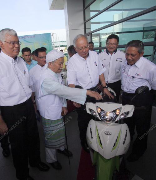 DATUK SERI MOHD NAJIB TUN RAZAK