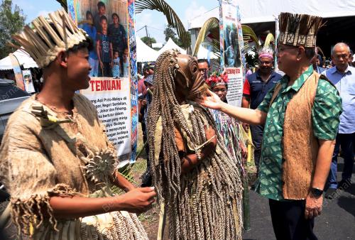 DATUK SERI WAN ROSDY WAN ISMAIL
