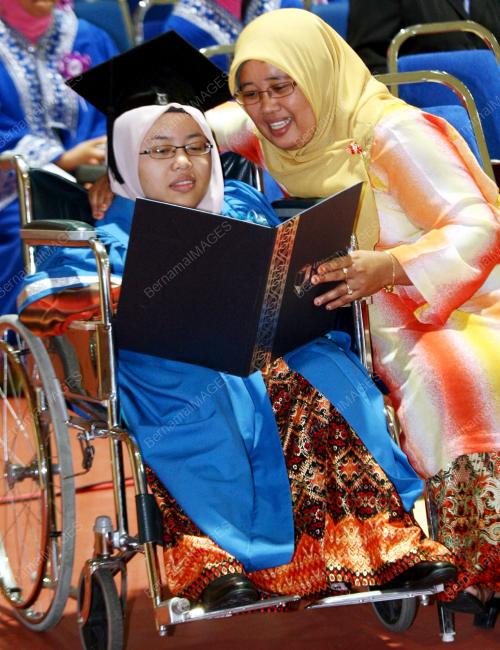 SITI HAWA APANDI