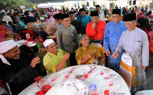 PH05_10062016_BERBUKA