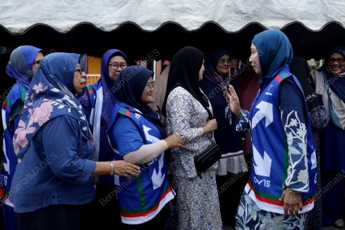DATIN SERI MUHAINI ZAINAL ABIDIN