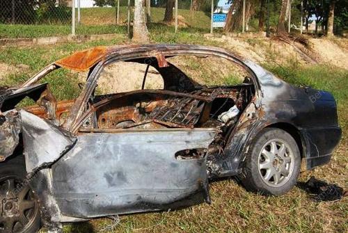 KERETA TERBAKAR