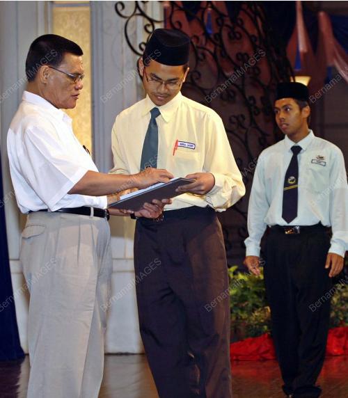 ADNAN YAAKOB