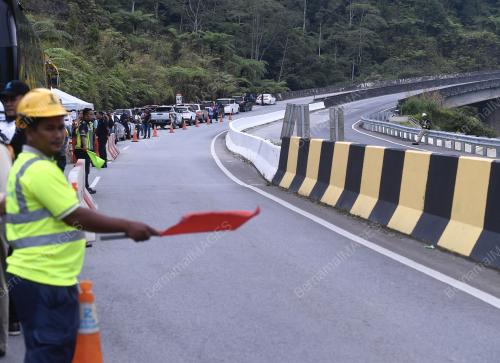 PEMBAIKAN CERUN LOJING