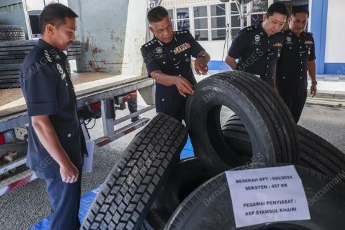 ACP WAN MOHD ZAHARI WAN BUSU