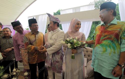 PH05_14062014_MENTERI