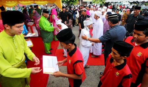 PH05_15072013_SULTAN_SUMBANGAN
