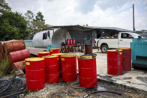 KPDN PAHANG RAMPAS 17,000 LITER DIESEL DISIMPAN TANPA PERMIT