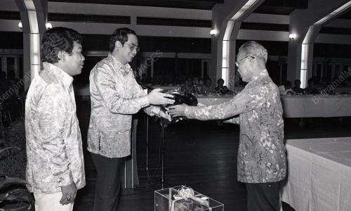 BARISAN NASIONAL