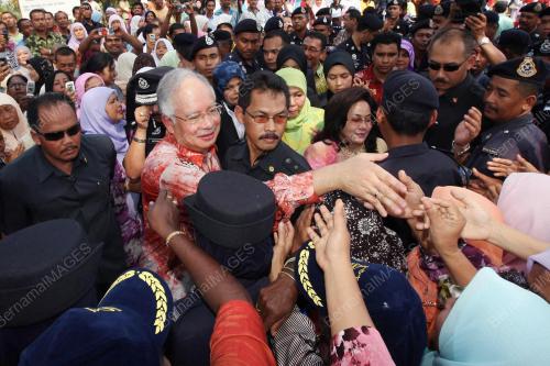 MOHD NAJIB TUN ABDUK RAZAK