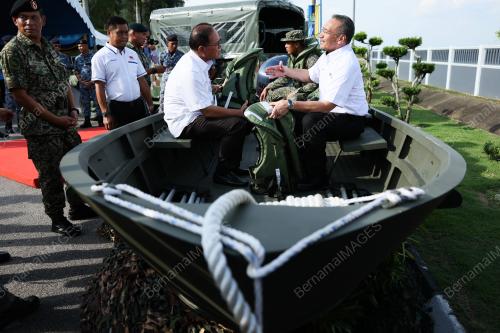 DATUK SERI HISHAMMUDDIN TUN HUSSEIN