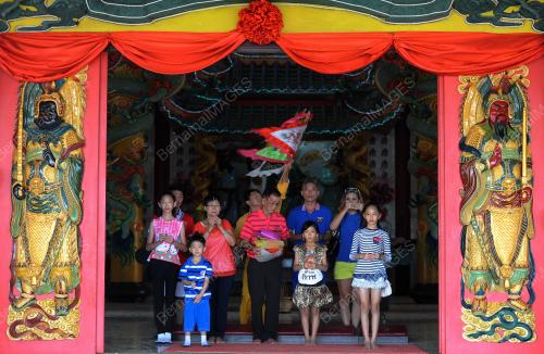 PH05_19022015_CNY