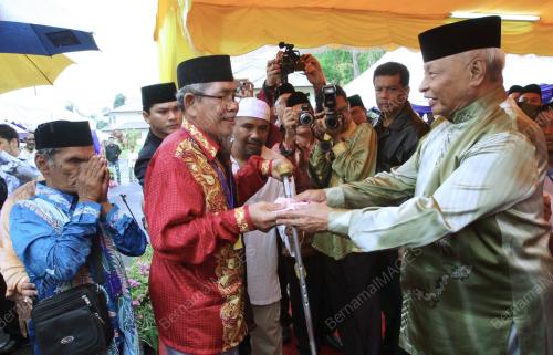 SULTAN AHMAD SHAH