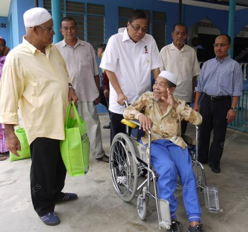 ISMAIL SABRI YAAKOB
