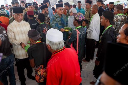 AL-SULTAN ABDULLAH RI'AYATUDDIN AL-MUSTAFA BILLAH SHAH