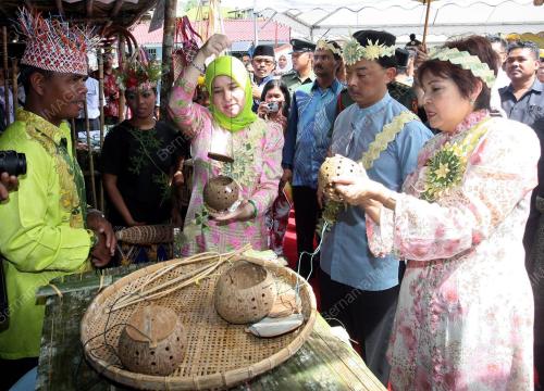 TENGKU ABDULLAH SULTAN AHMAD SHAH