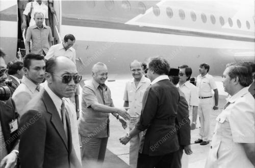 SUHARTO
