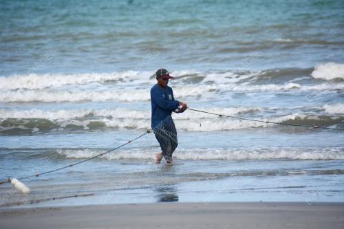 NELAYAN PANTAI
