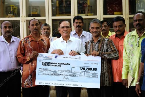 DATUK SERI WAN ROSDY WAN ISMAIL