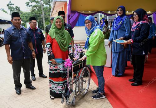 PH05_28032018_TUNKU_AZIZAH
