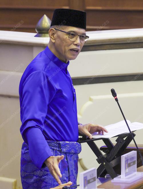 DATUK SERI WAN ROSDY WAN ISMAIL
