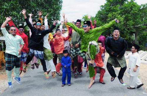 RAYA MERDEKA