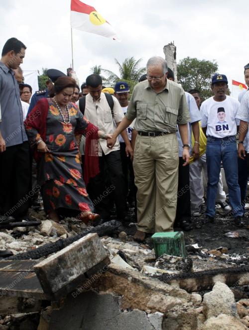 NAJIB TUN RAZAK