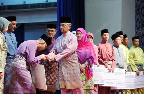 PH06_02102016_HIJRAH
