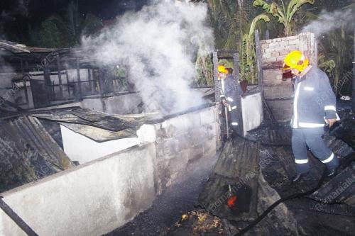 RUMAH TERBAKAR