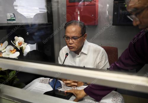 DATUK SERI WAN ROSDY WAN ISMAIL