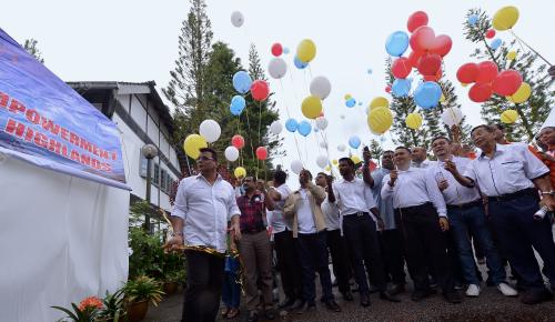 PH06_05032017_M.KAYVEAS