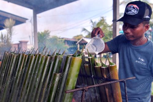 LEMANG DAUN LEREK LARIS DI AIDILFITRI
