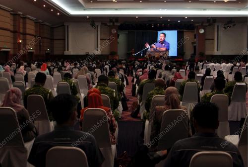 DATUK SERI DR ISMAIL MOHAMED SAID