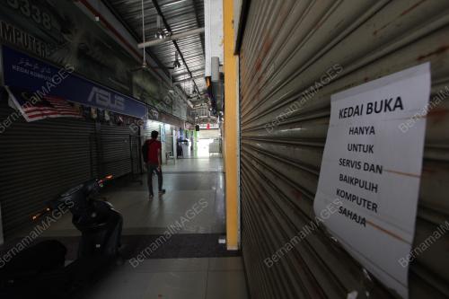 TINJAUAN KEDAI KOMPUTER TUTUP AKIBAT PKPD