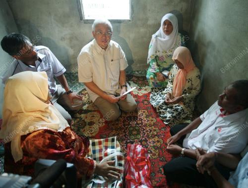 MOHD NAJIB TUN ABDUL RAZAK