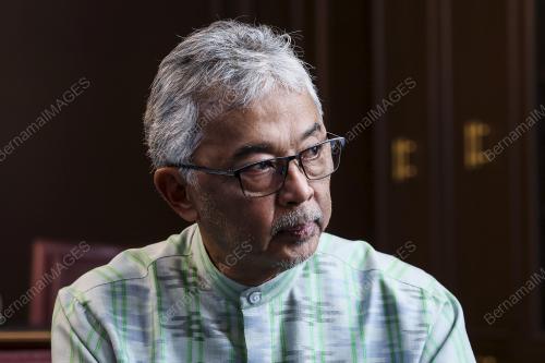 AL-SULTAN ABDULLAH RI'AYATUDDIN AL-MUSTAFA BILLAH SHAH