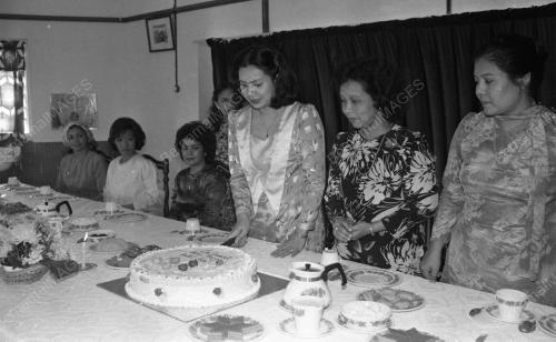 ANAK-ANAK YATIM