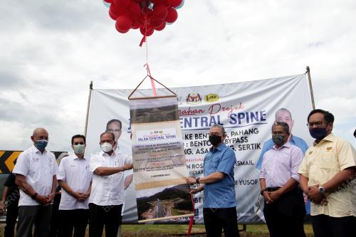 DATUK SERI FADILLAH YUSOF