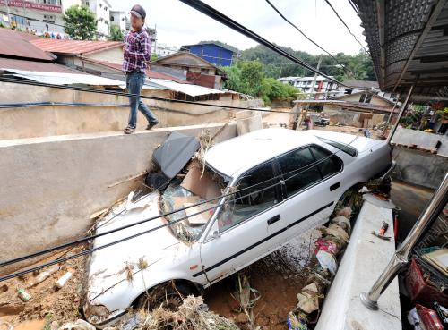 PH06_07114_BANJIR_07112014