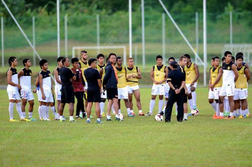 PH06_08092013_BOLA