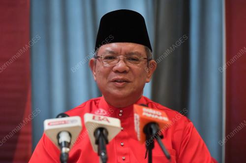 DATUK SERI SAIFUDDIN ABDULLAH