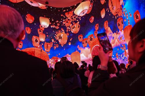 CNY IN THE SKY